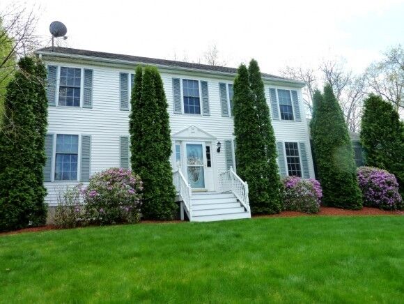 Property Photo: 40 Autumn Run NH 03106