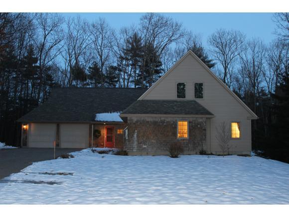 Property Photo: 6 William Road ME 03908
