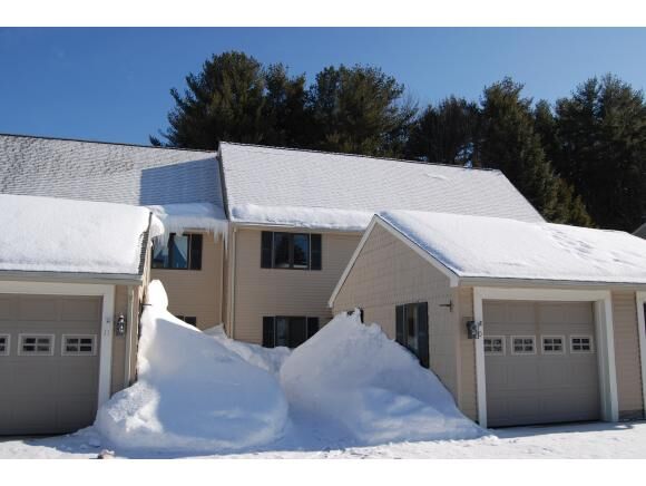 Property Photo: 10 Hampton Towne Estates Road NH 03842