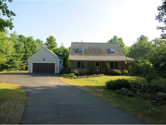 Property Photo: 260 County Road ME 04076