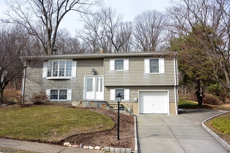 Property Photo:  36 Willow Ave  NJ 07866 