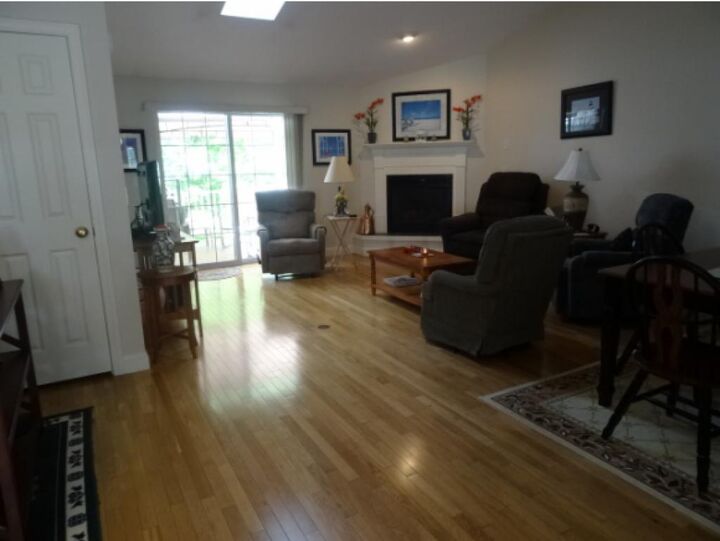 Property Photo:  20 Maplevale Road 20  NH 03827 