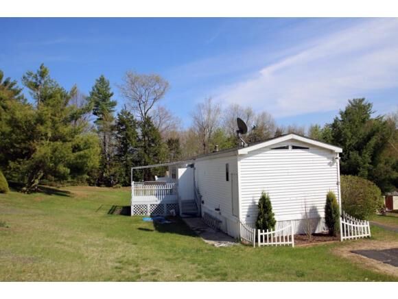 Property Photo:  27 Sycamore Boulevard  NH 03835 
