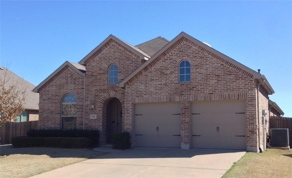 Property Photo: 505 Madrone Trail TX 75126