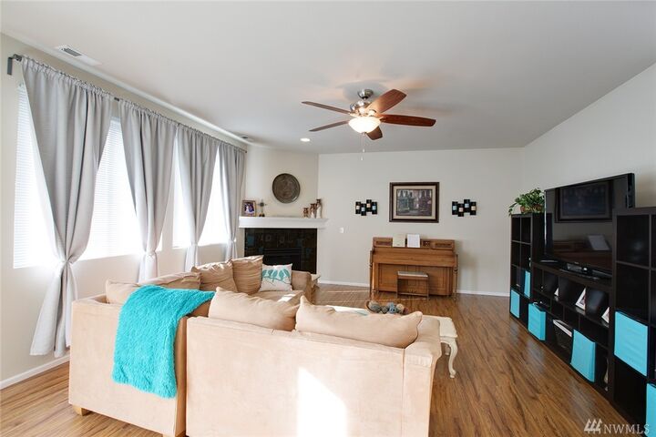 Property Photo: 20521 81st Ave E WA 98387