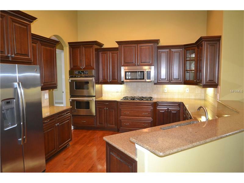 Property Photo:  3415 King George Drive  FL 32835 