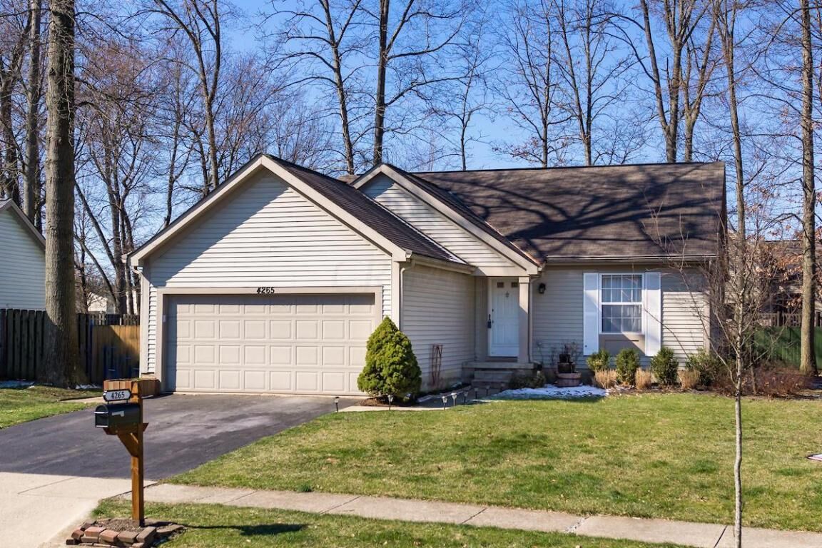 Property Photo:  4265 Camden Passage Drive  OH 43230 