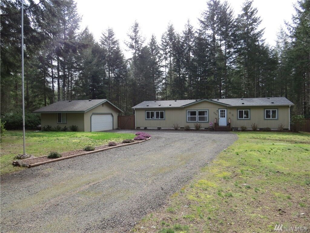 Property Photo:  302 E Leffler Loop Rd  WA 98546