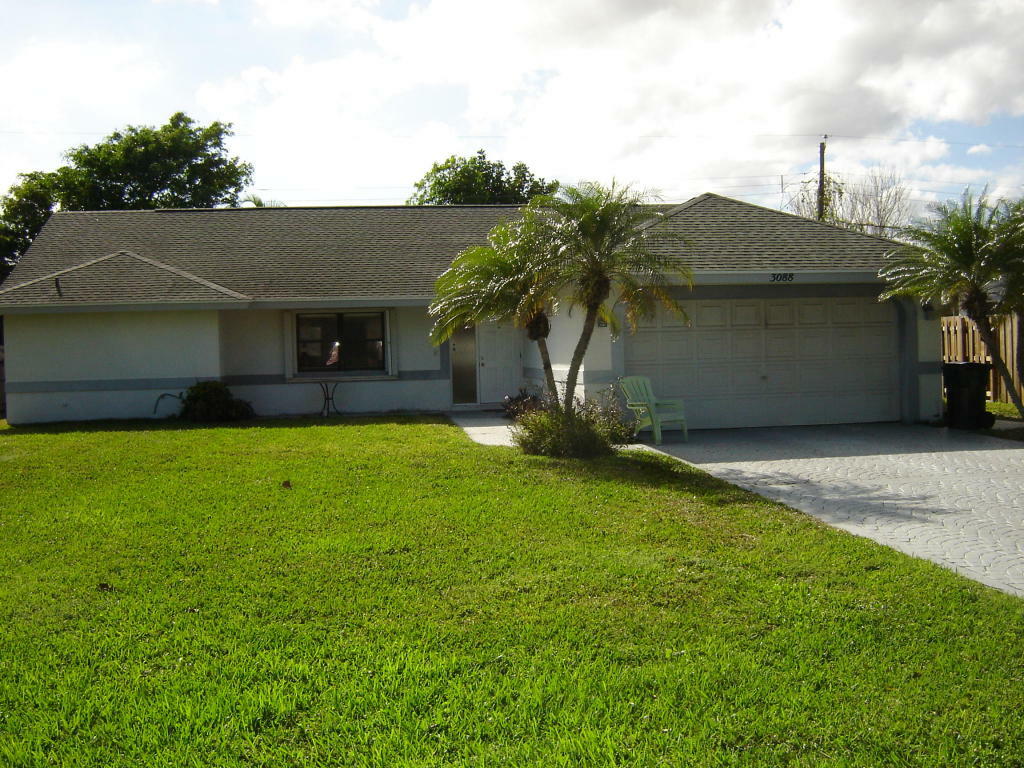 Property Photo:  3088 Cardinal Drive  FL 33444 