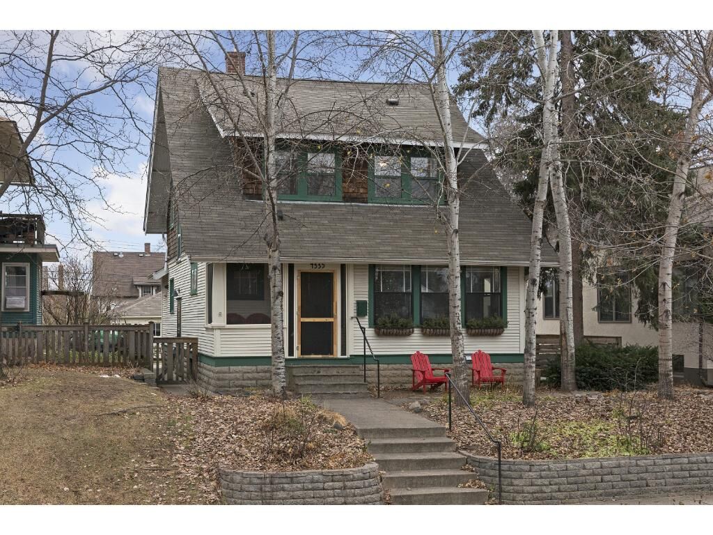 Property Photo:  4335 1st Avenue S  MN 55409 