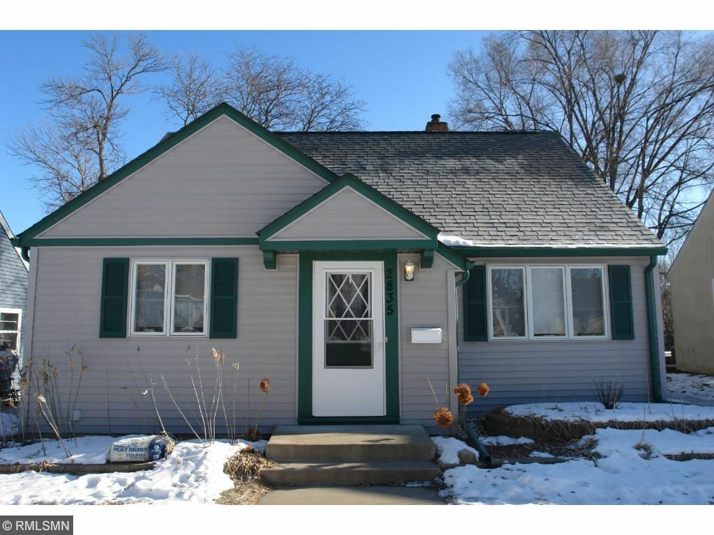 Property Photo:  2835 Edgewood Avenue S  MN 55426 