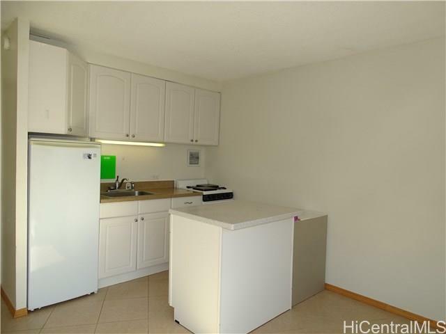 Property Photo: 750 Amana Street 1108 HI 96814