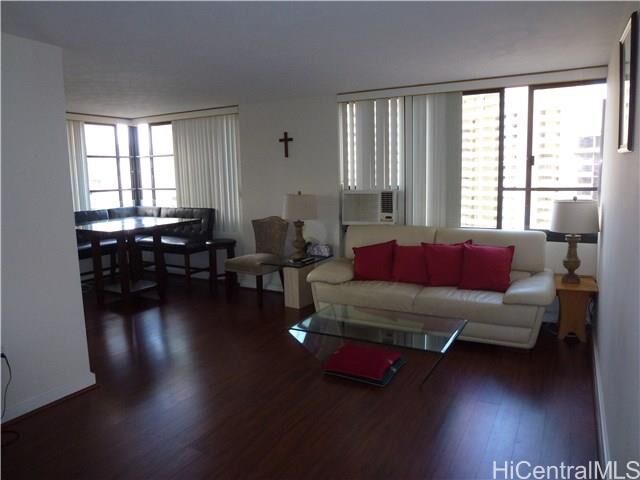 Property Photo: 343 Hobron Lane 1602 HI 96815