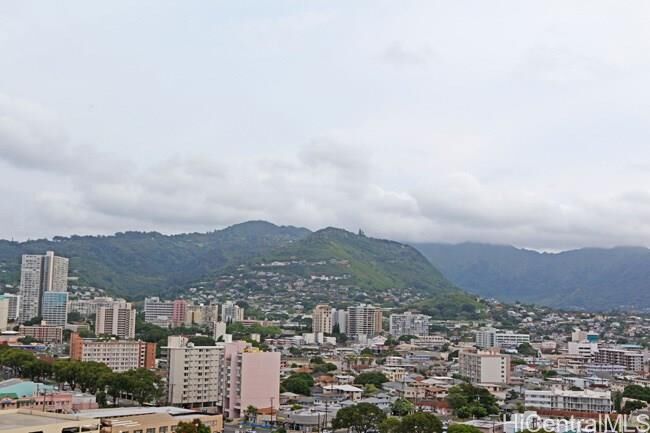 Property Photo:  475 Atkinson Drive 1803  HI 96814 