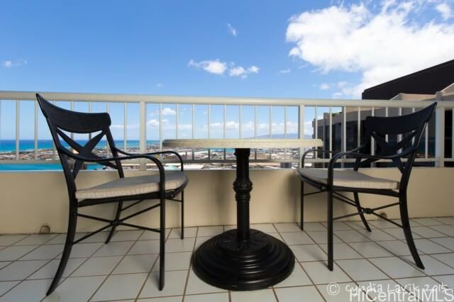 Property Photo:  1212 Nuuanu Avenue 3911  HI 96817 