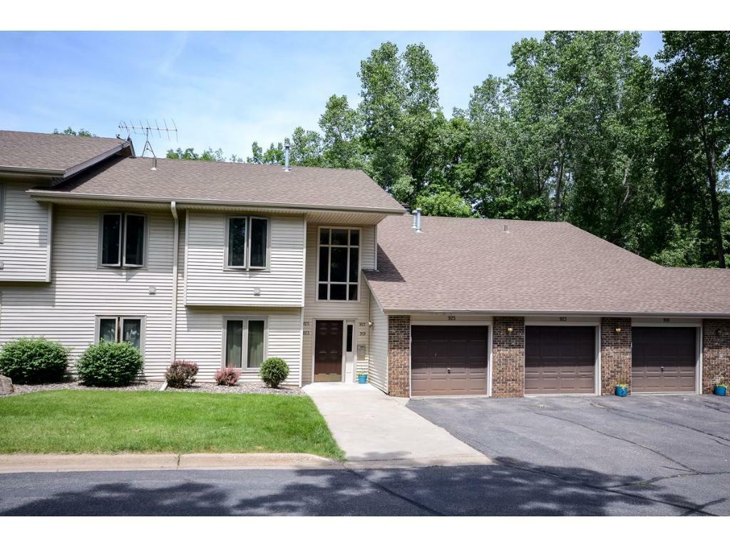 Property Photo:  919 Oakwood Heights Circle 4  MN 55123 