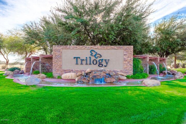 4225 E Narrowleaf Drive  Gilbert AZ 85298 photo
