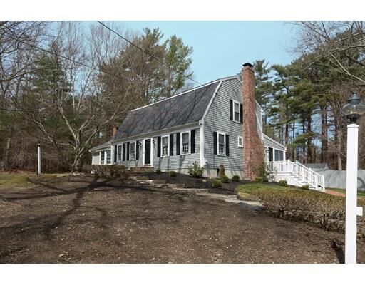 Property Photo:  152 Cross Street  MA 02061 