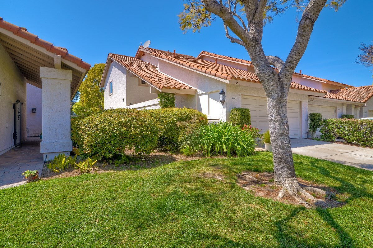 Property Photo: 6541 Corte Montecito CA 92009