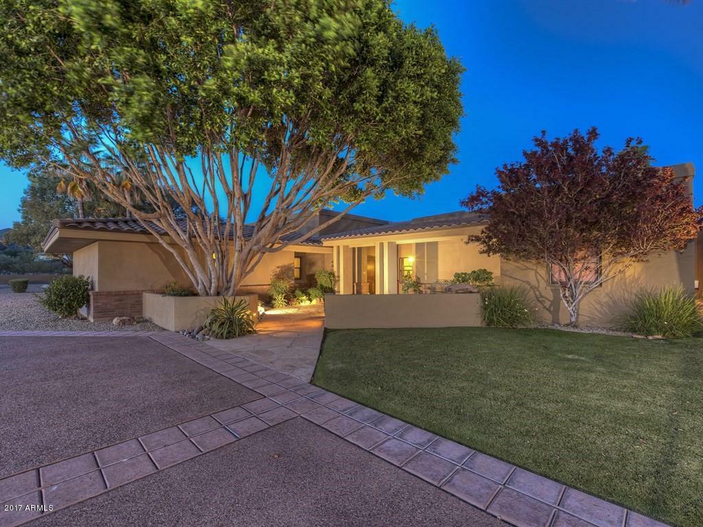 Property Photo:  6815 N 46th Street  AZ 85253 