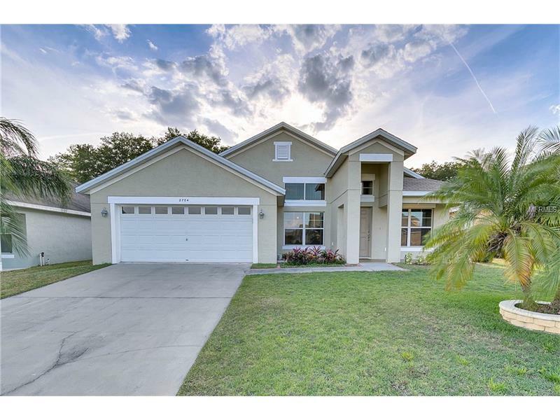 Property Photo:  2704 Rochelle Drive  FL 33881 