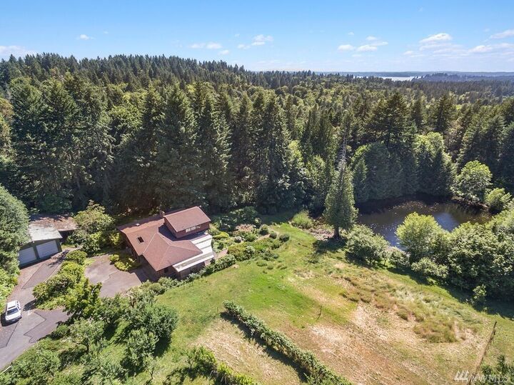 Property Photo: 7902 40th St NW WA 98335