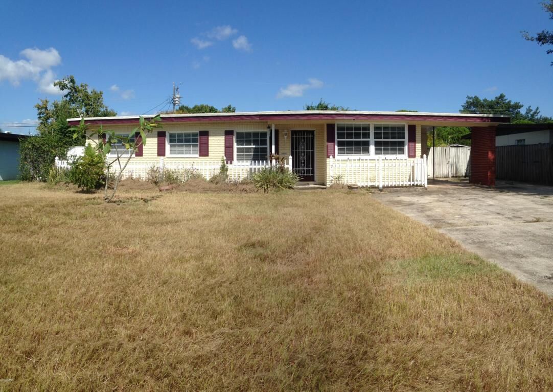 Property Photo:  260 Spruce Avenue  FL 32953 