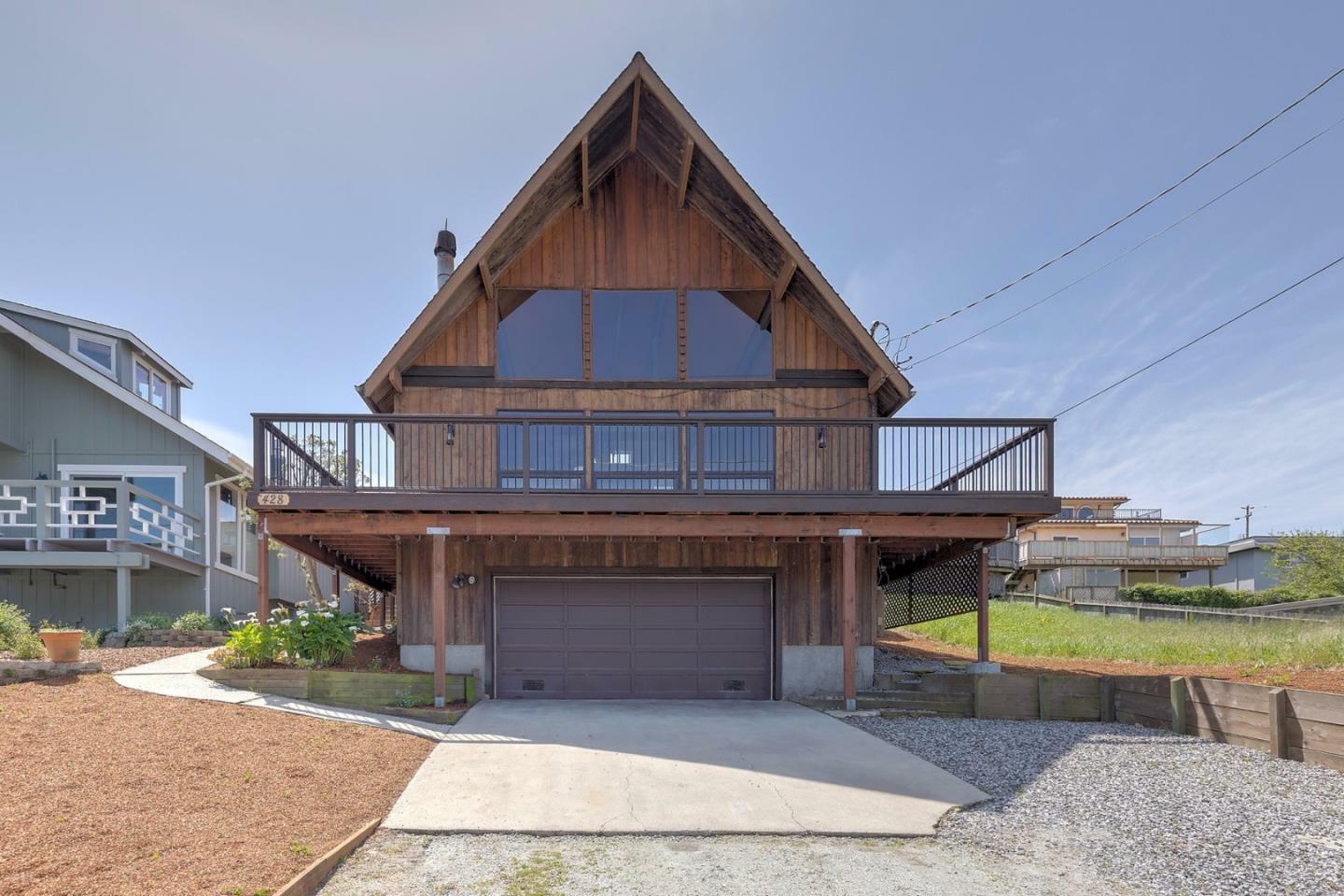 Property Photo: 428 3rd Street CA 94037