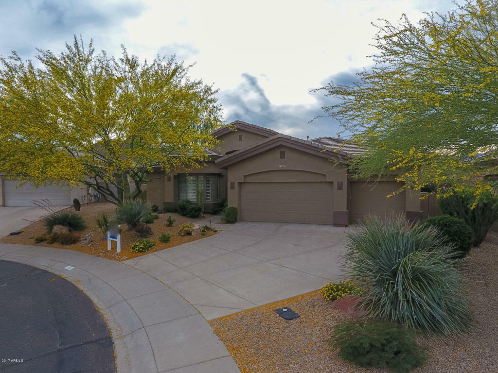 Property Photo:  15620 E Cardinal Court  AZ 85268 