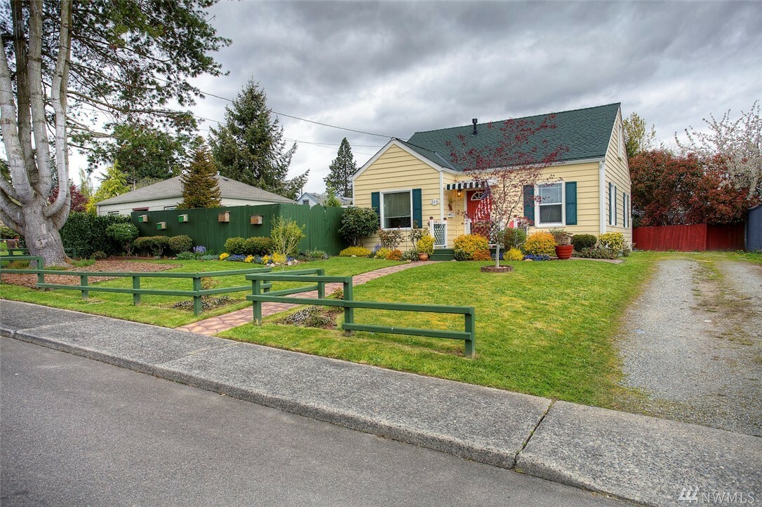 Property Photo:  219 South Lane  WA 98404 