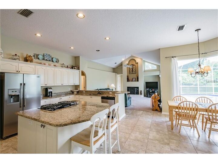 Property Photo:  9611 Woodbay Drive  FL 33626 