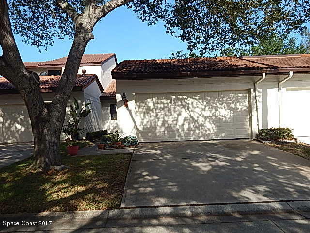 Property Photo:  408 Parkside Place  FL 32937 