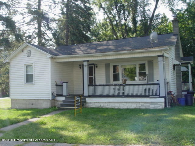 Property Photo:  625 Leggett Street  PA 18508 