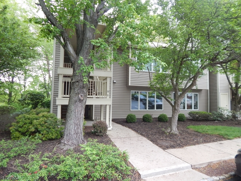 Property Photo: 31 Augusta Dr NJ 08801