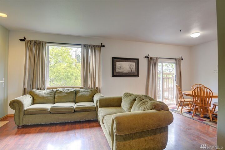 Property Photo:  2022 147th Place SW  WA 98087 