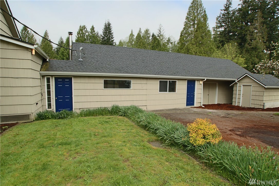 Property Photo: 10415 Littlerock Rd SW WA 98512