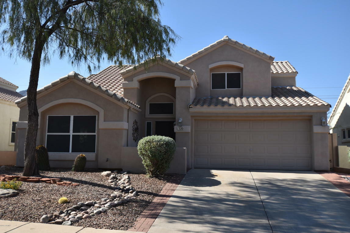 Property Photo:  1320 E Equinox Place  AZ 85737 