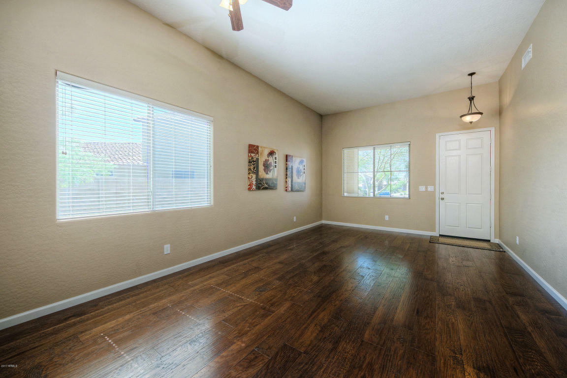 Property Photo:  40039 N Cross Timbers Court  AZ 85086 