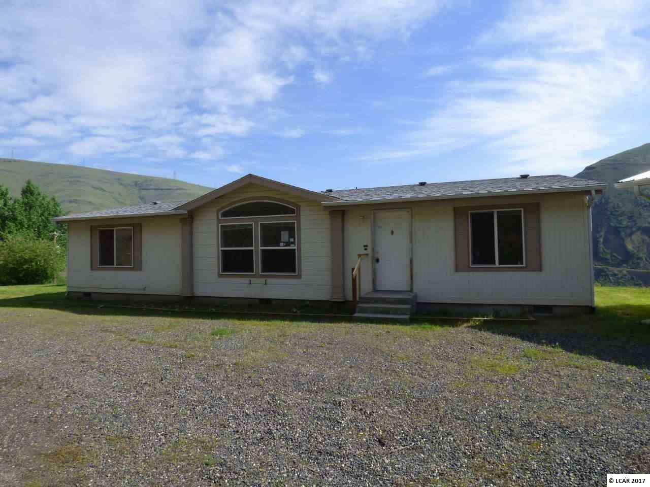 Property Photo: 26538 Hazelwood Lane ID 83524