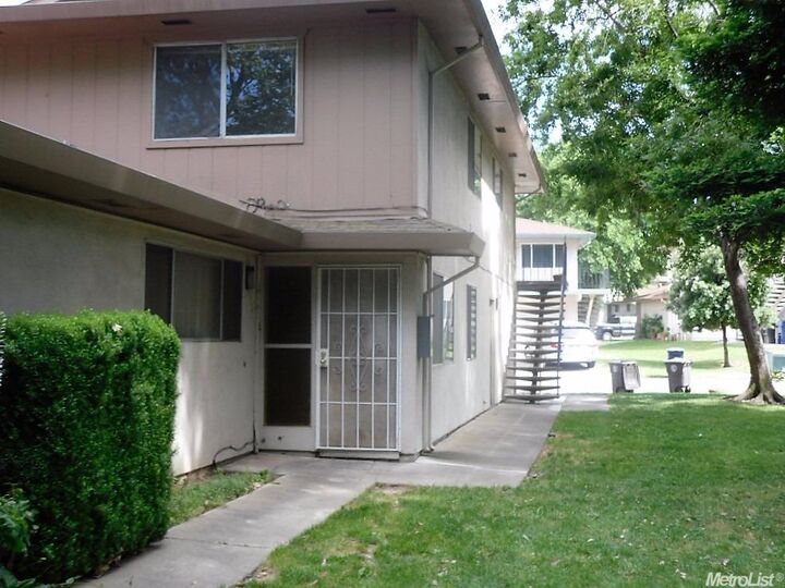 6430 Auburn Boulevard 2  Citrus Heights CA 95621 photo