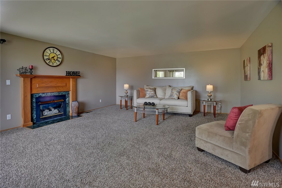 Property Photo:  10603 Hillsboro Dr NW  WA 98383 