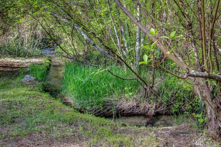 Property Photo:  10274 Eagle Creek Rd  WA 98826 