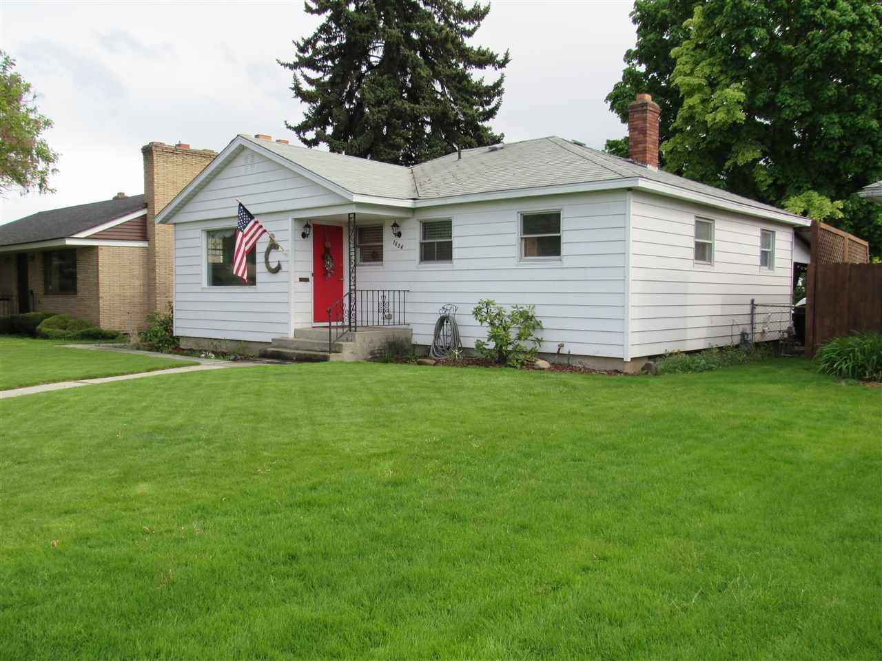 Property Photo: 1634 E Glass Ave WA 99207
