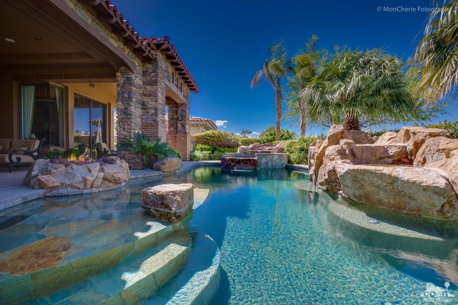 Property Photo: 75680 Via Cortona CA 92210