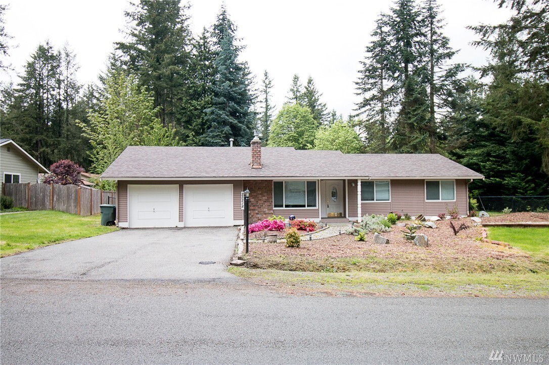 Property Photo: 25218 SE 31st Place WA 98075