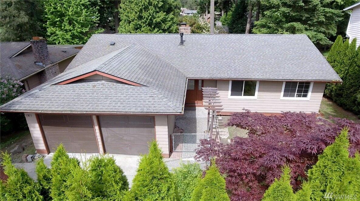 Property Photo:  13813 128th Ave NE  WA 98034 