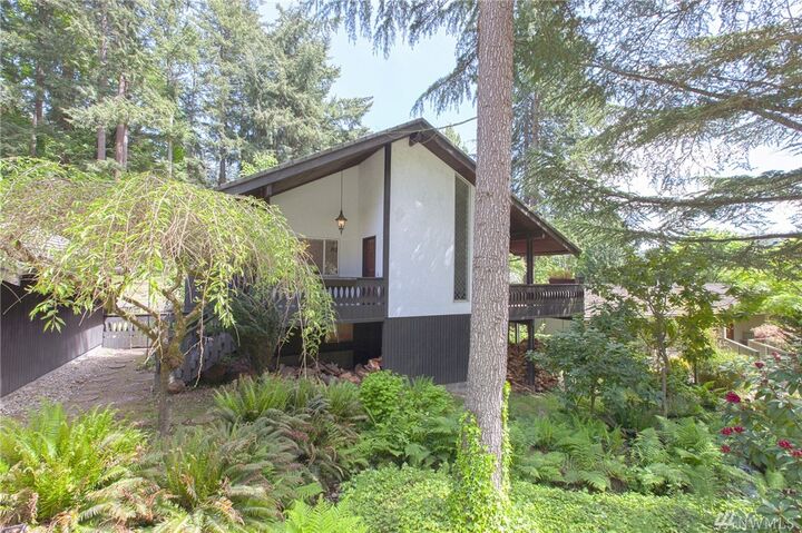 Property Photo: 3228 164th Place SE WA 98008
