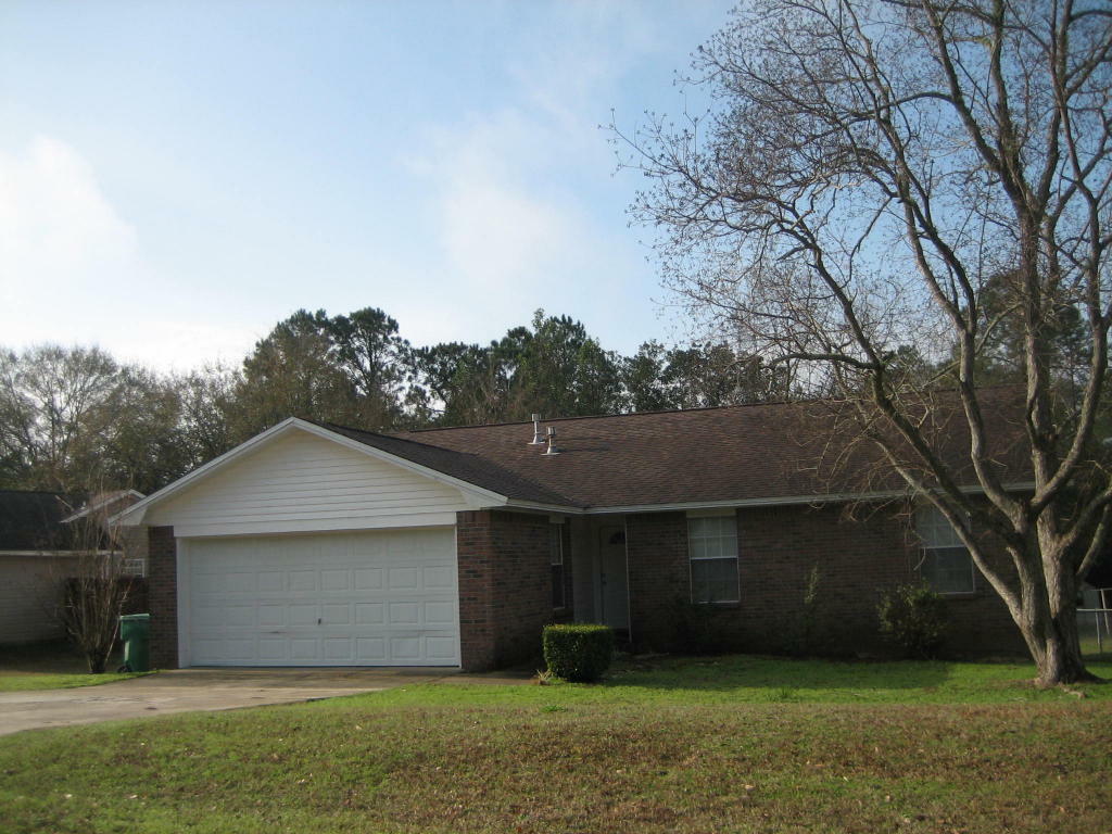 Property Photo:  2997 Windsor Circle  FL 32539 