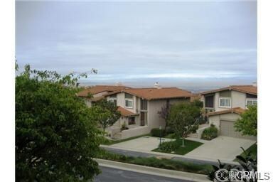 Property Photo:  15 Hilltop Circle  CA 90275 