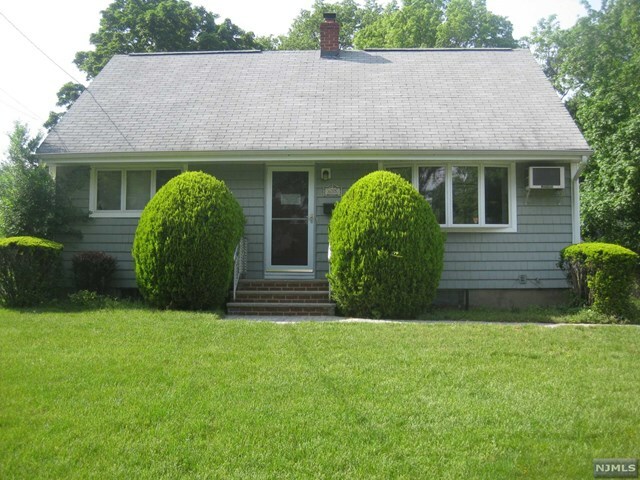 Property Photo:  635 Delaware Avenue  NJ 07450 